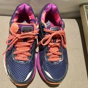 Brooks Adrenaline GTS 15 Road Running Athletic Shoes Women's  Size 6.5